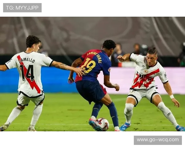 西甲积分榜：巴萨逆转登顶领先皇马1分，马竞6连胜冲进前三